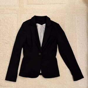Forever 21 Classic Black Blazer